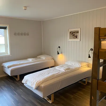 Hostel Fjordly Ungdomssenter Bryggja
