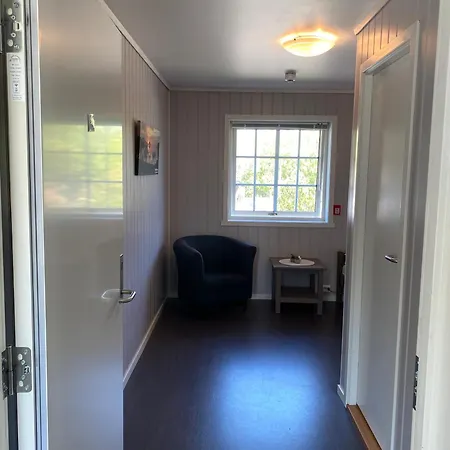 Fjordly Ungdomssenter Vandrerhjem *