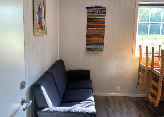 Fjordly Ungdomssenter Hostal